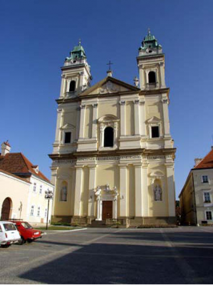 Valtice, kostel Nanebevzetí Panny Marie