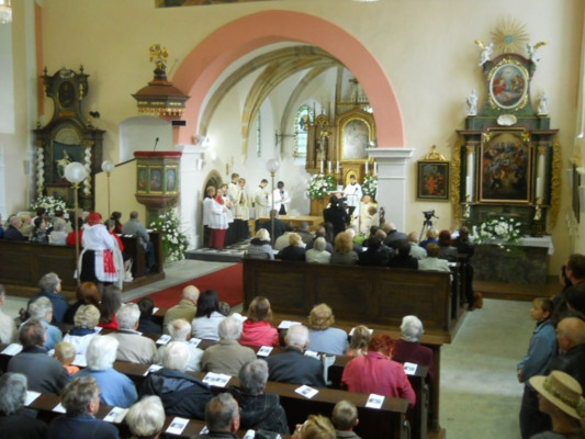 Malá Veleň - Jedlka, kostel sv. Anny