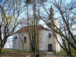 Praha-Velká Chuchle, kostel sv. Jana Nepomuckého