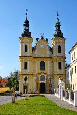 Strážnice, kostel Nanebevzetí Panny Marie