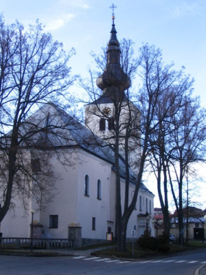Kamenice nad Lipou, kostel Všech svatých