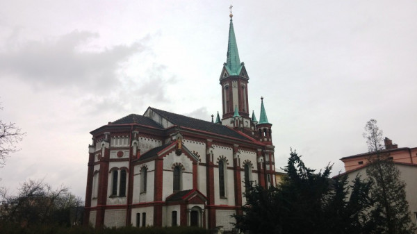 Vidnava, kostel sv. Františka