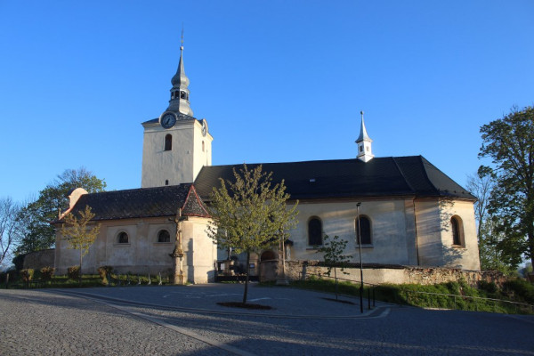 Dolní Čermná, kostel sv. Jiří