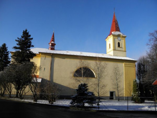 Paršovice, kostel sv. Markéty / Paršovice, kostel sv. Markéty
